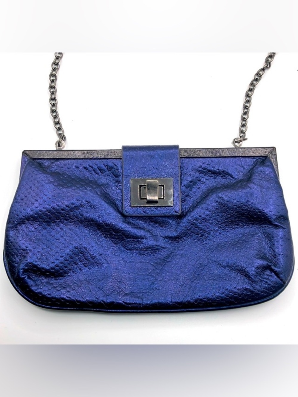 💜Danier Crossbody Clutch metalic blue